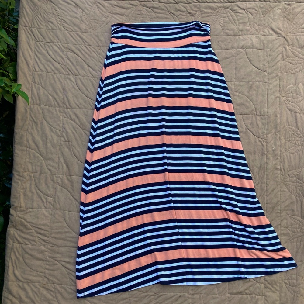 Merona maxi skirt: M